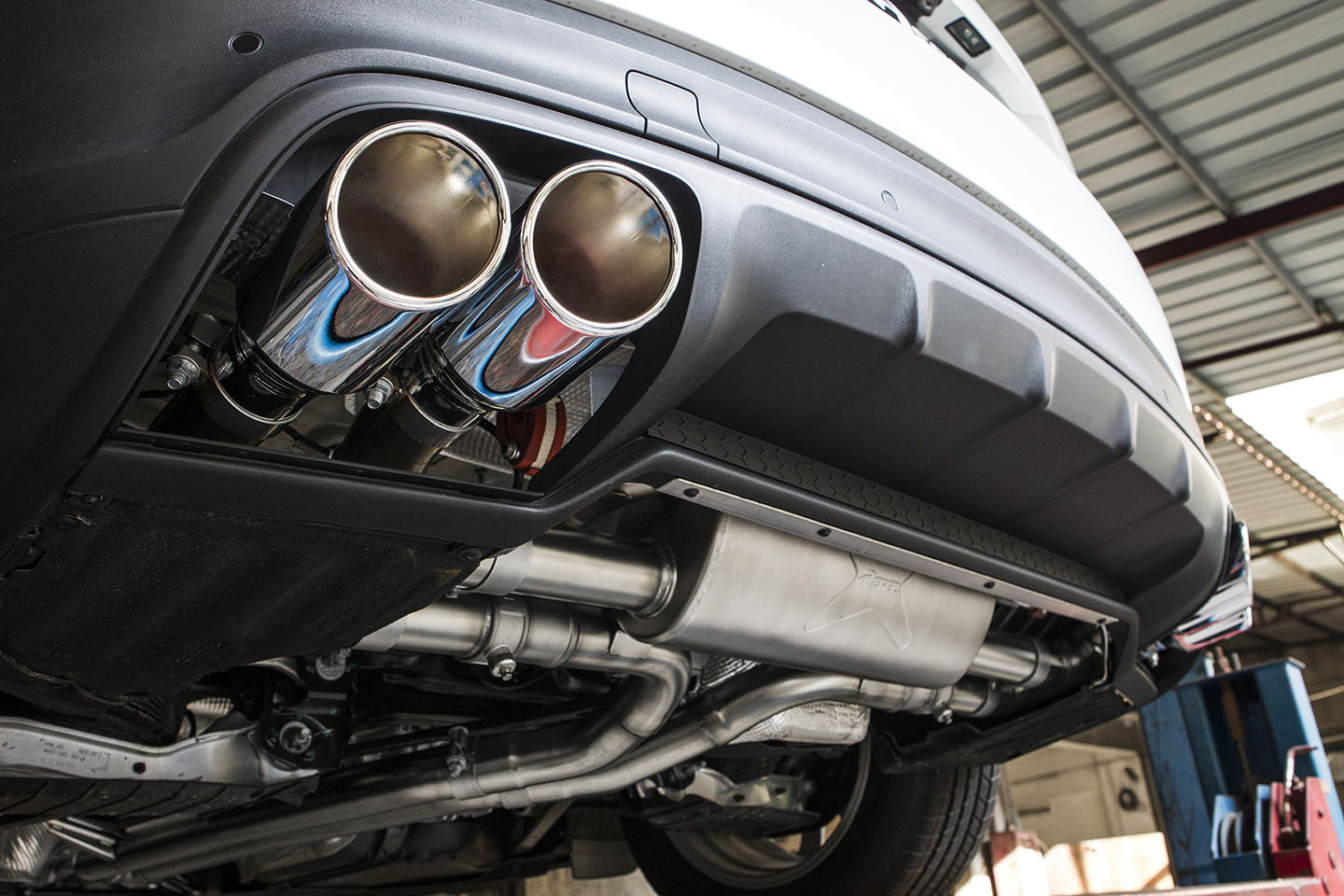 保时捷Porsche 卡宴Cayenne 958 2018-2019 3.0T 中尾段
