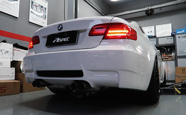 BMW宝马 M3 F82中段排气